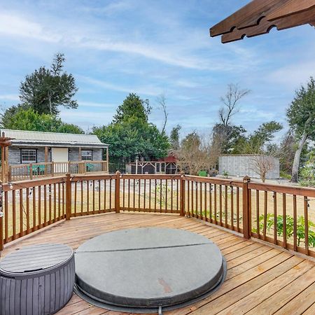 Lakefront Panama City Studio With Hot Tub Access ภายนอก รูปภาพ