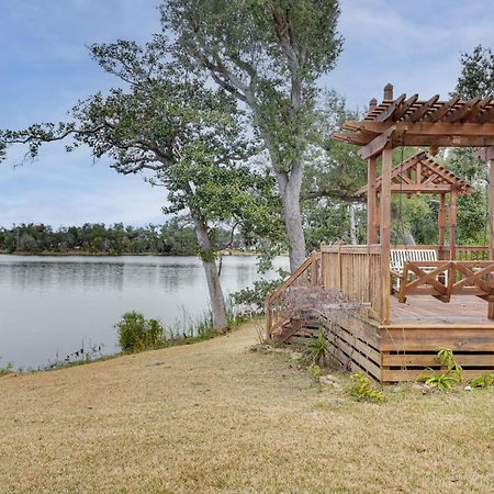 Lakefront Panama City Studio With Hot Tub Access ภายนอก รูปภาพ