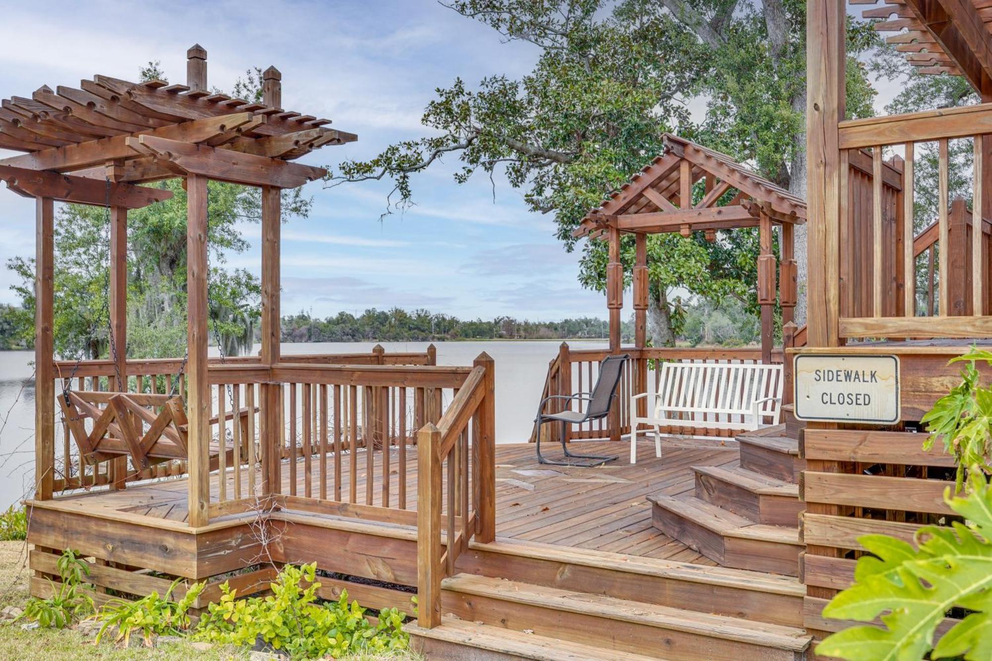 Lakefront Panama City Studio With Hot Tub Access ภายนอก รูปภาพ