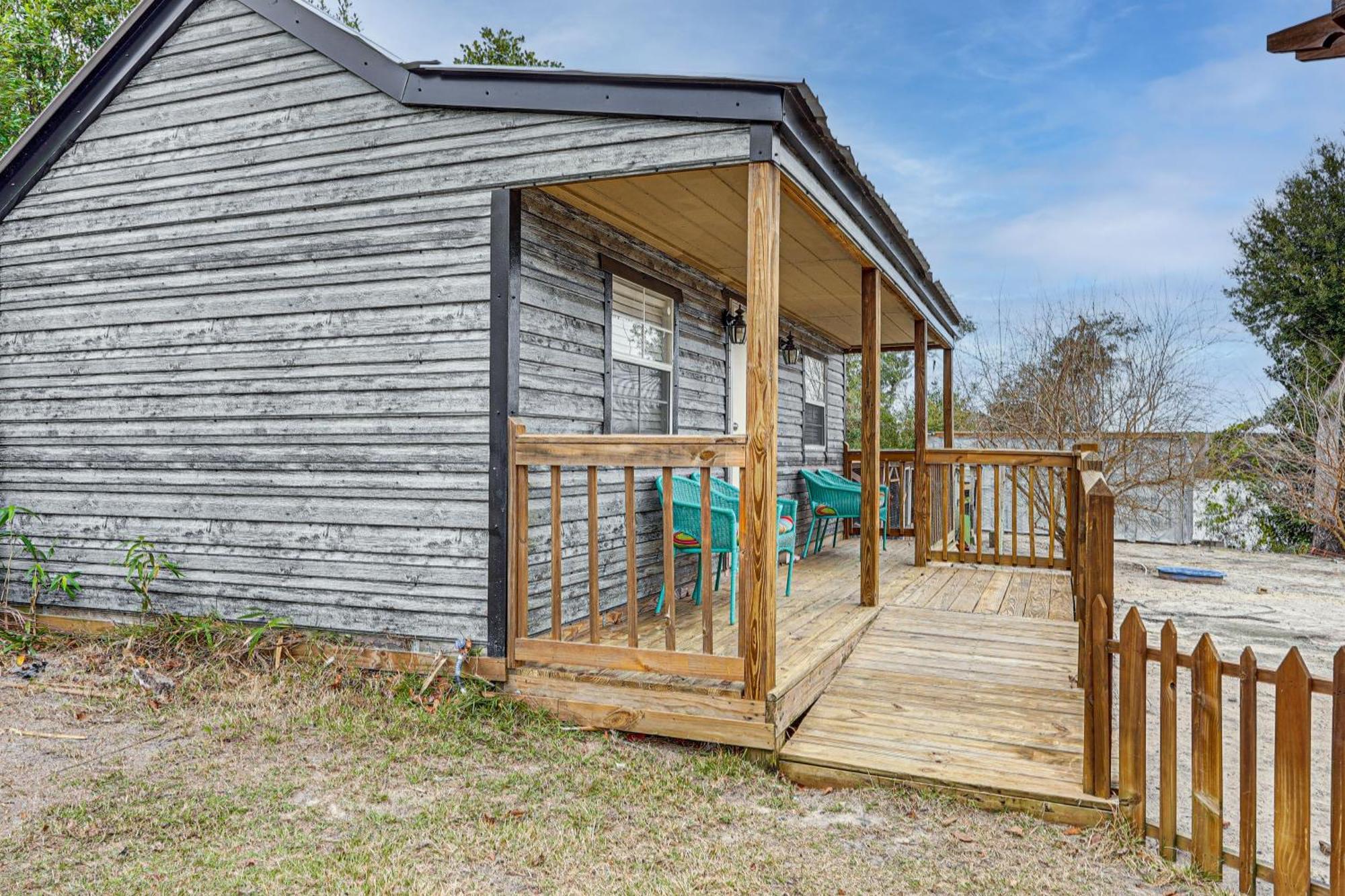Lakefront Panama City Studio With Hot Tub Access ภายนอก รูปภาพ